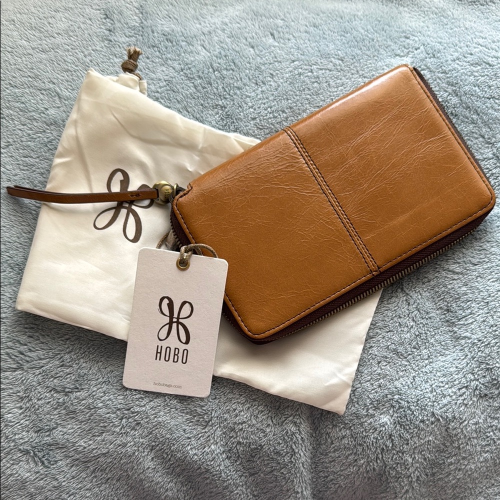 HOBO “Rave” Wallet in Honey Color